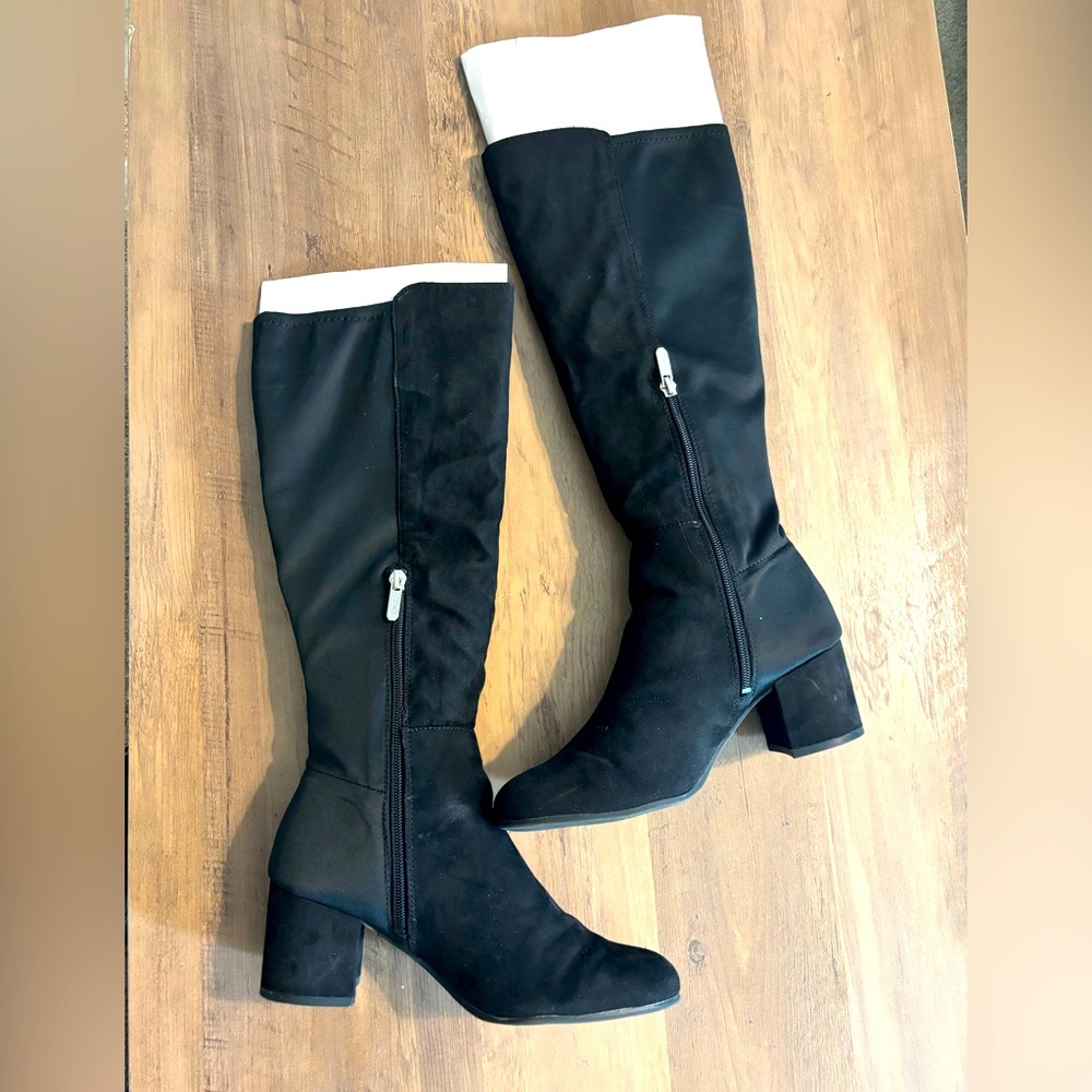 NEW Circus By Sam Edelman Valerie Black Vegan Suede/Fabric Knee High Boots. New
